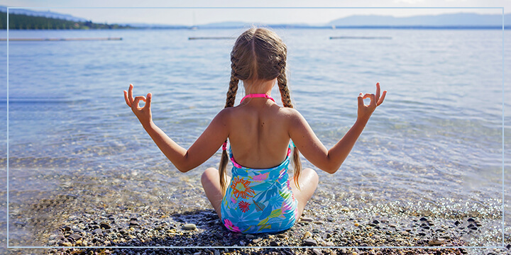 2,334 Beach Yoga Group Stock Photos - Free & Royalty-Free Stock Photos from  Dreamstime
